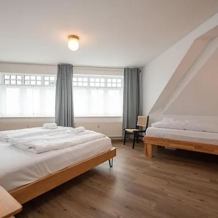 Schloß Hohenzollern - 7 Apartment